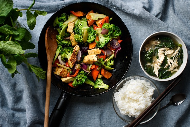Czy tofu trzeba smażyć? Czy tofu trzeba smażyć?