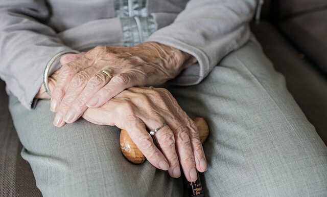 Ile trzeba przepracować na pół etatu żeby dostać zasiłek? Ile trzeba przepracować na pół etatu żeby dostać zasiłek?